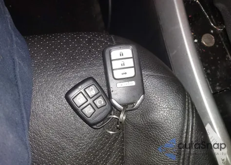 2014 Honda Accord Ex-L V-6 z USA, uszkodzony, nr VIN 1HGCT2B85EA006785